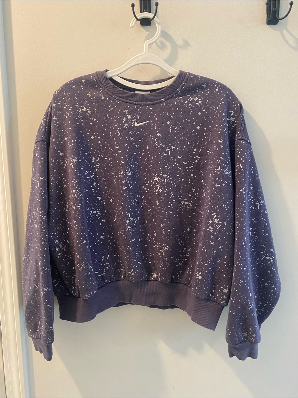 Nike Women's Purple Speckle Crewneck Sweatshirt